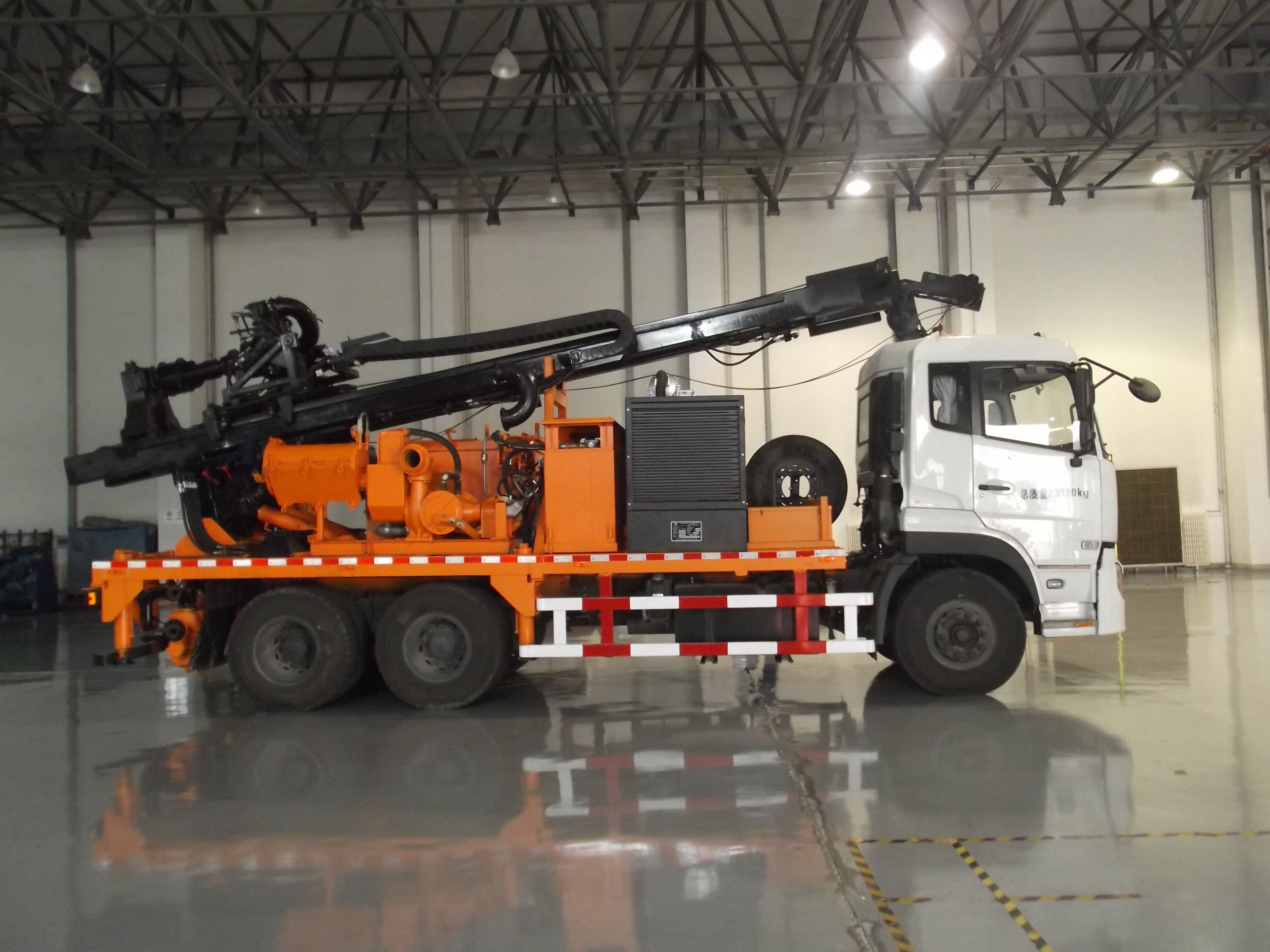 CDC-300 truck mounted Hydraulic top head drilling rig